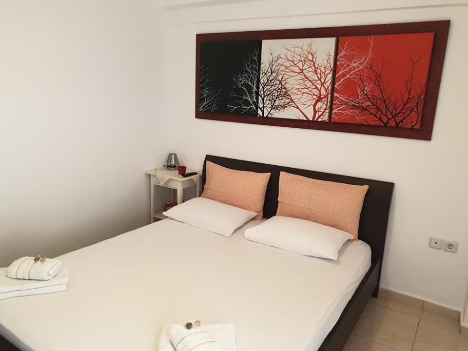 Anna Apartments Nea Peramos  Ngoại thất bức ảnh