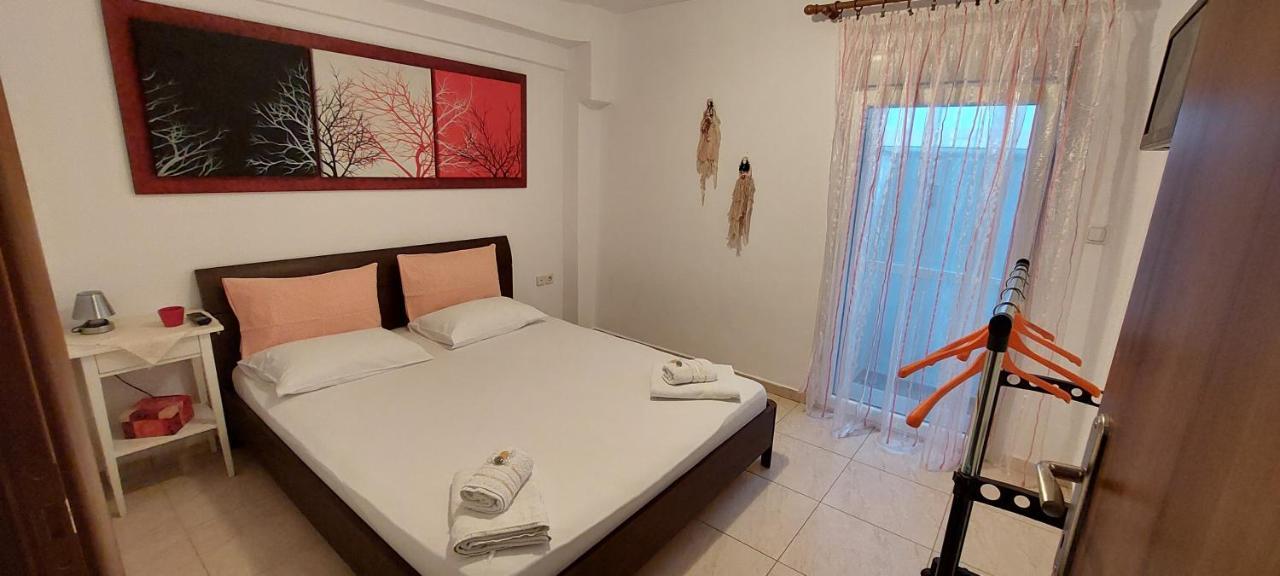 Anna Apartments Nea Peramos  Ngoại thất bức ảnh